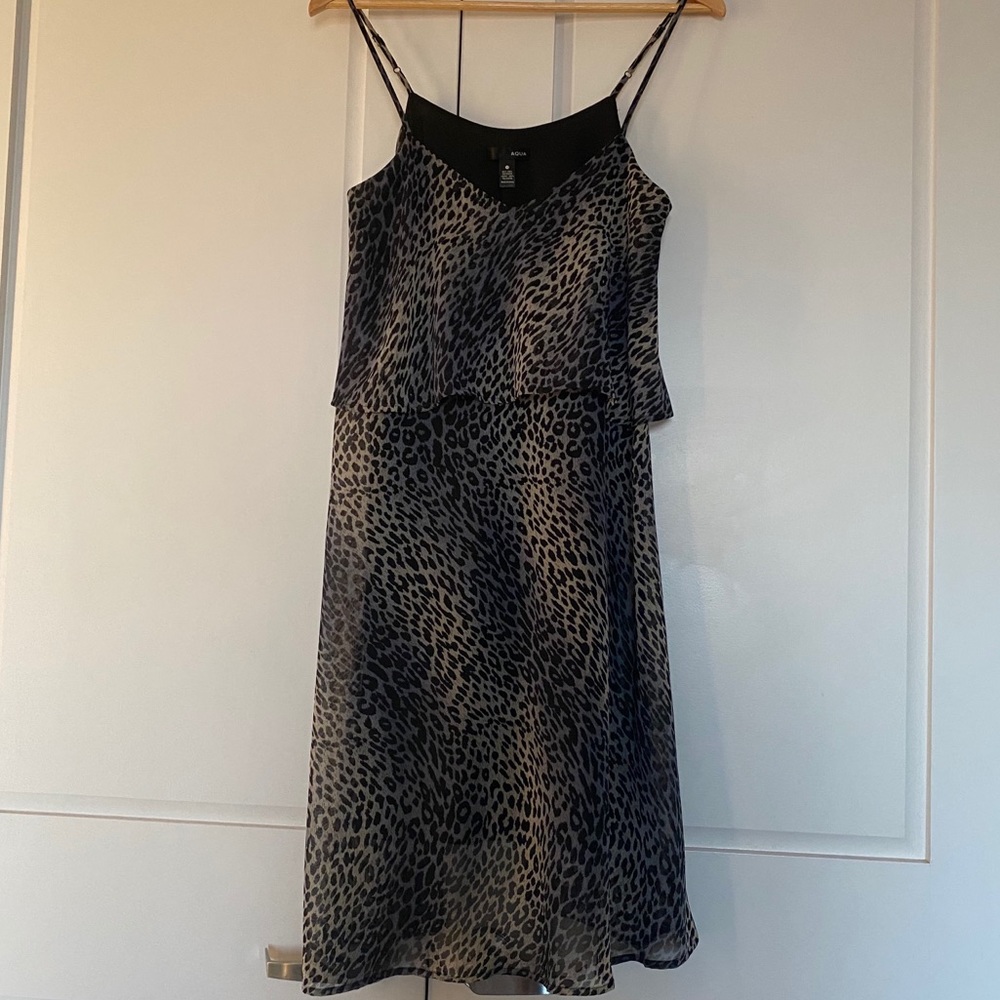 AQUA Leopard print Midi Dress Size: XS